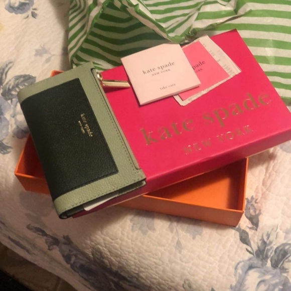 Wallet - Picture 2 of 2